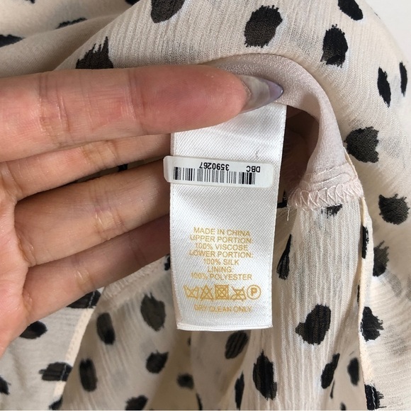kate spade cream black polka dot sleeveless blouse 100% silk - Picture 5 of 7